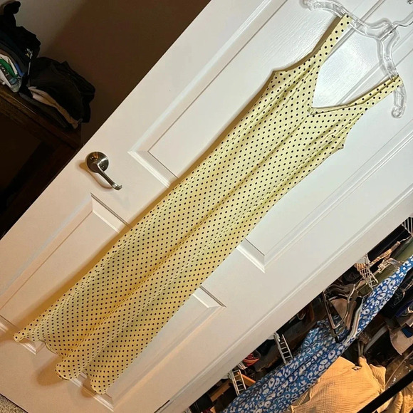 EUC WALK OF SHAME full length slip dress size 40 (US4) in butter with navy dots - Picture 1 of 10